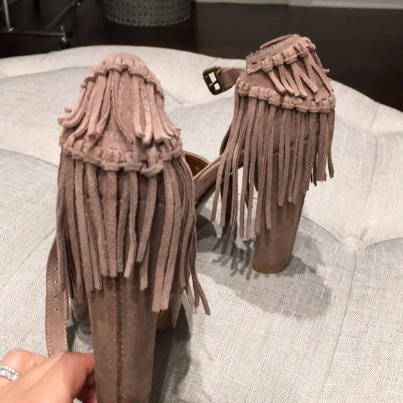 7 for all mankind heels - Picture 3 of 3